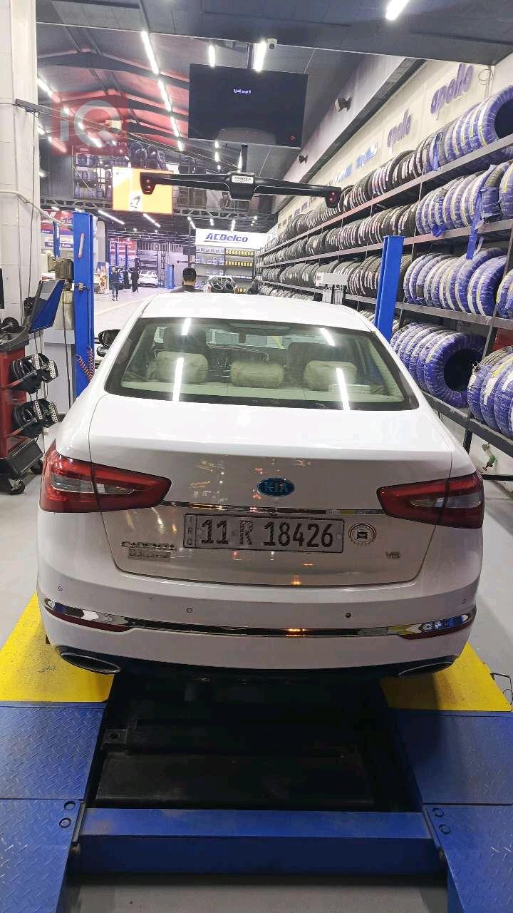 كيا كادينزا